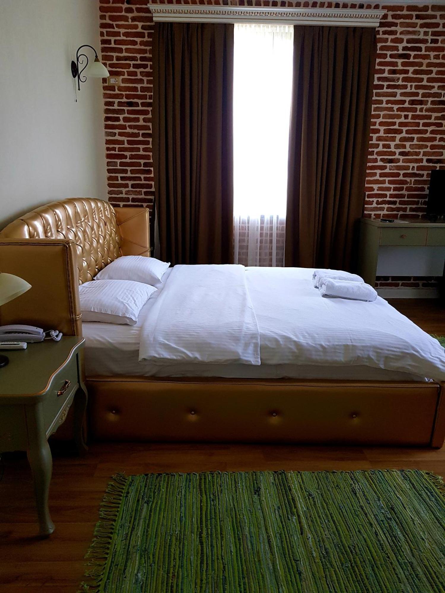 Casa Gace Hotel Korça Szoba fotó