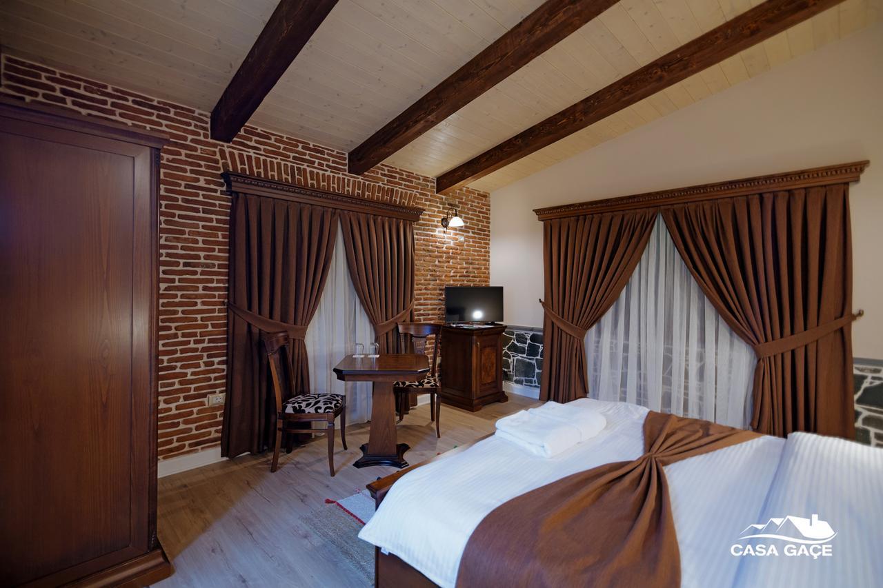 Casa Gace Hotel Korça Kültér fotó